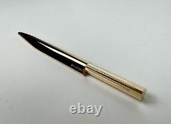 BULGARI pen Eccentric gold box ballpoint pen design