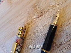 BURBERRY Vintage Fountain pen & book mark