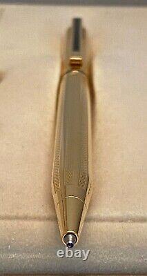 Cross gold plated pen with black lacquer, ballpoint, box, papers UNUSUAL