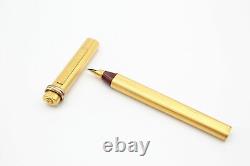LES MUST DE CARTIER Gold Plated FOUNTAIN PEN with 14ct Gold Nib Writing. Plus box