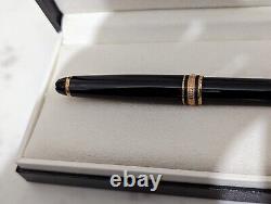 Montblanc Meisterstuck Gold-Coated Ballpoint Pen (Classique) (Retail Price £350)
