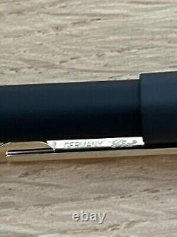 Montblanc Scenium Gold Ballpoint Pen New