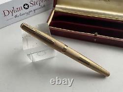 Parker 61 Presidential 9ct solid gold Perle fountain pen + box