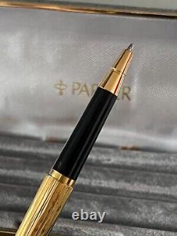 Parker 85 Pen Sphere Silver Solid Finish Bark Gold 18 Carat Marking