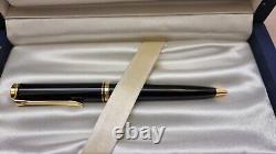 Pelikan SOUVERÄN K 800 Ballpoint Pen Black Gold Trim K800