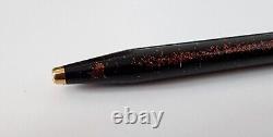 S. T. Dupont Classic Laque de Chine Black / Gold dust Ballpoint Pen