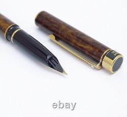 Sheaffer Targa 1030 Laque & Gold Trim Ballpoint Pen & Fountain Pen