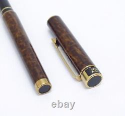 Sheaffer Targa 1030 Laque & Gold Trim Ballpoint Pen & Fountain Pen