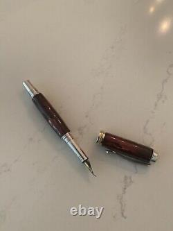 Versace Red Fire Gold Silver Fountain Pen Beautiful Gold Engravings