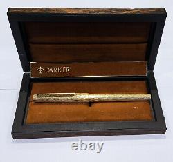 Vintage Parker 105 Rolled Gold Bark Effect ballpoint pen boxed