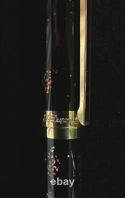 Vintage S. T. Dupont, Paris Laque de Chine with gold trim Ballpoint Pen