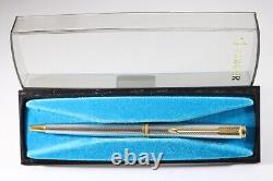 Vintage (c1983-94) Parker Premier Grain D'Orge Silver Plated Ballpoint Pen (2)